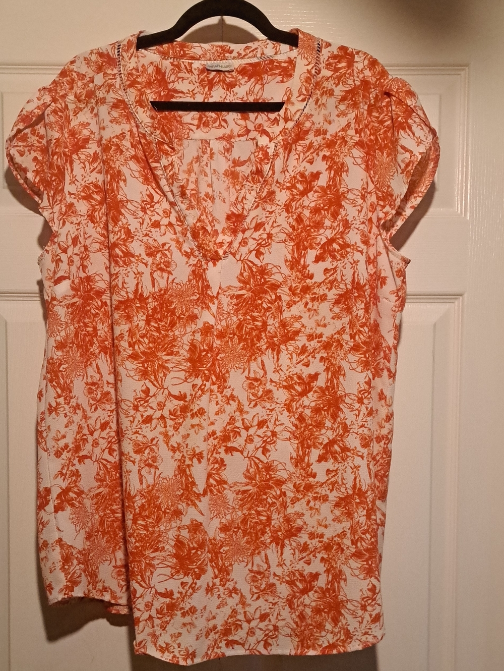 Paraphrase-Orange,redish  Floral V‑Neck Cap Sleeve Blouse Lightweight loose fit